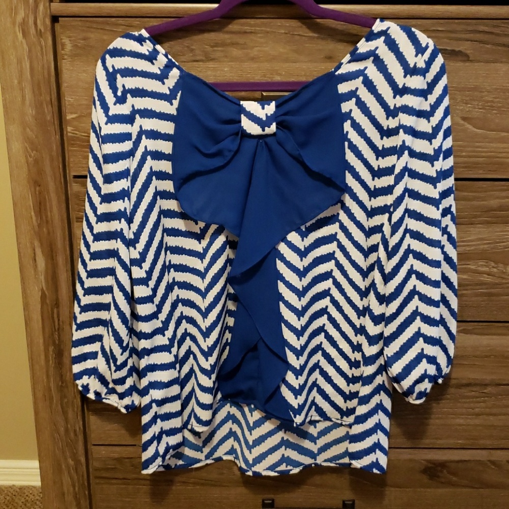 Blouse - Picture 2 of 2